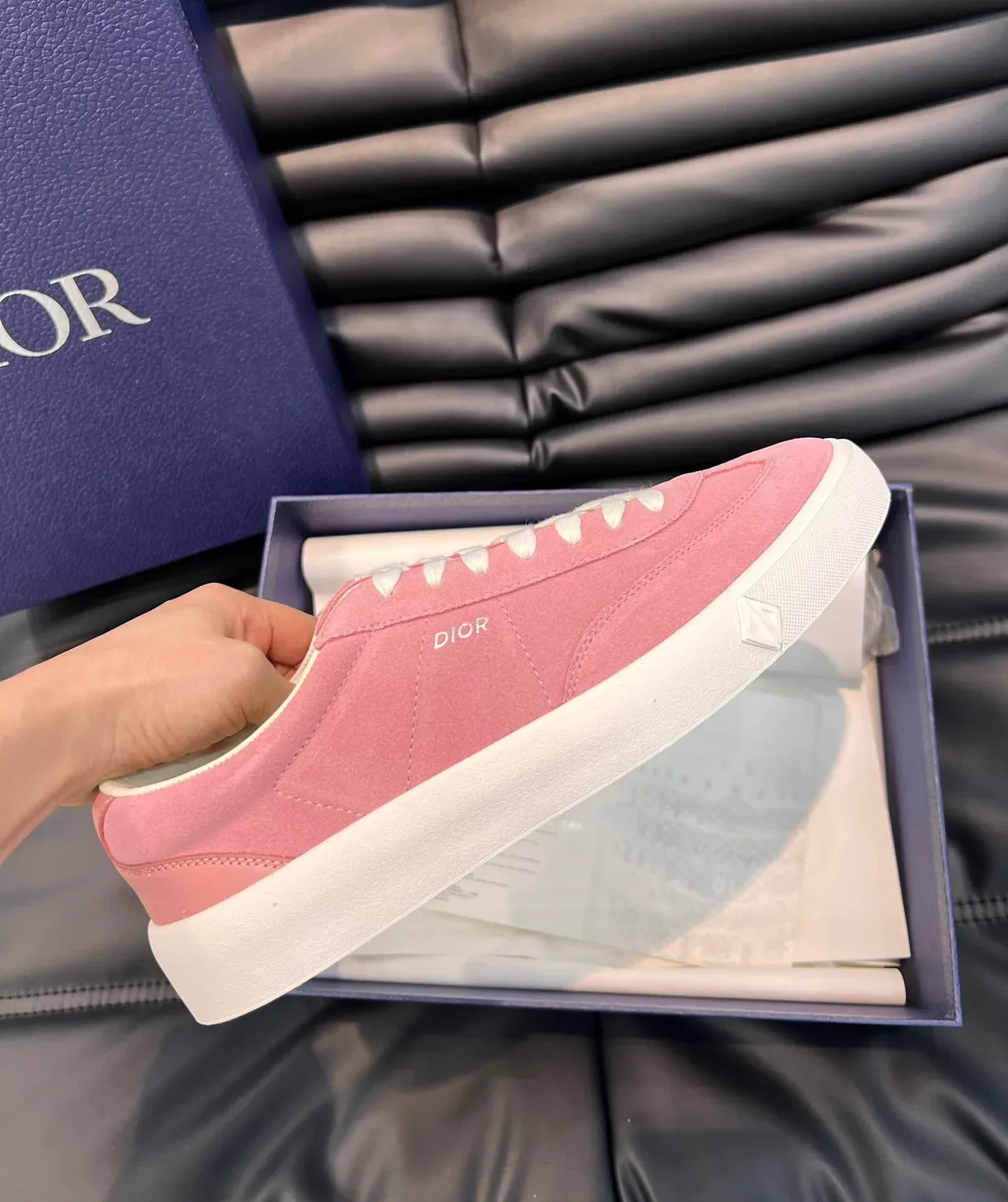 Dior B22 Sneakers Lifestyle Rose Blanc en Daim avec Lacets 5