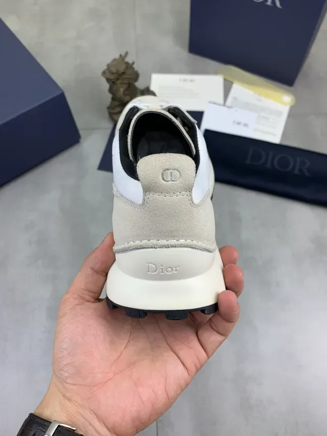 Dior B23 Beige and White Suede Mesh Lifestyle Sneakers 3