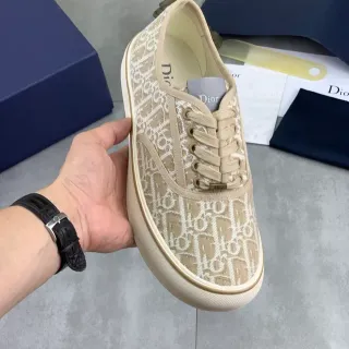 Dior B23 Beige Oblique Monogram Lifestyle Sneakers