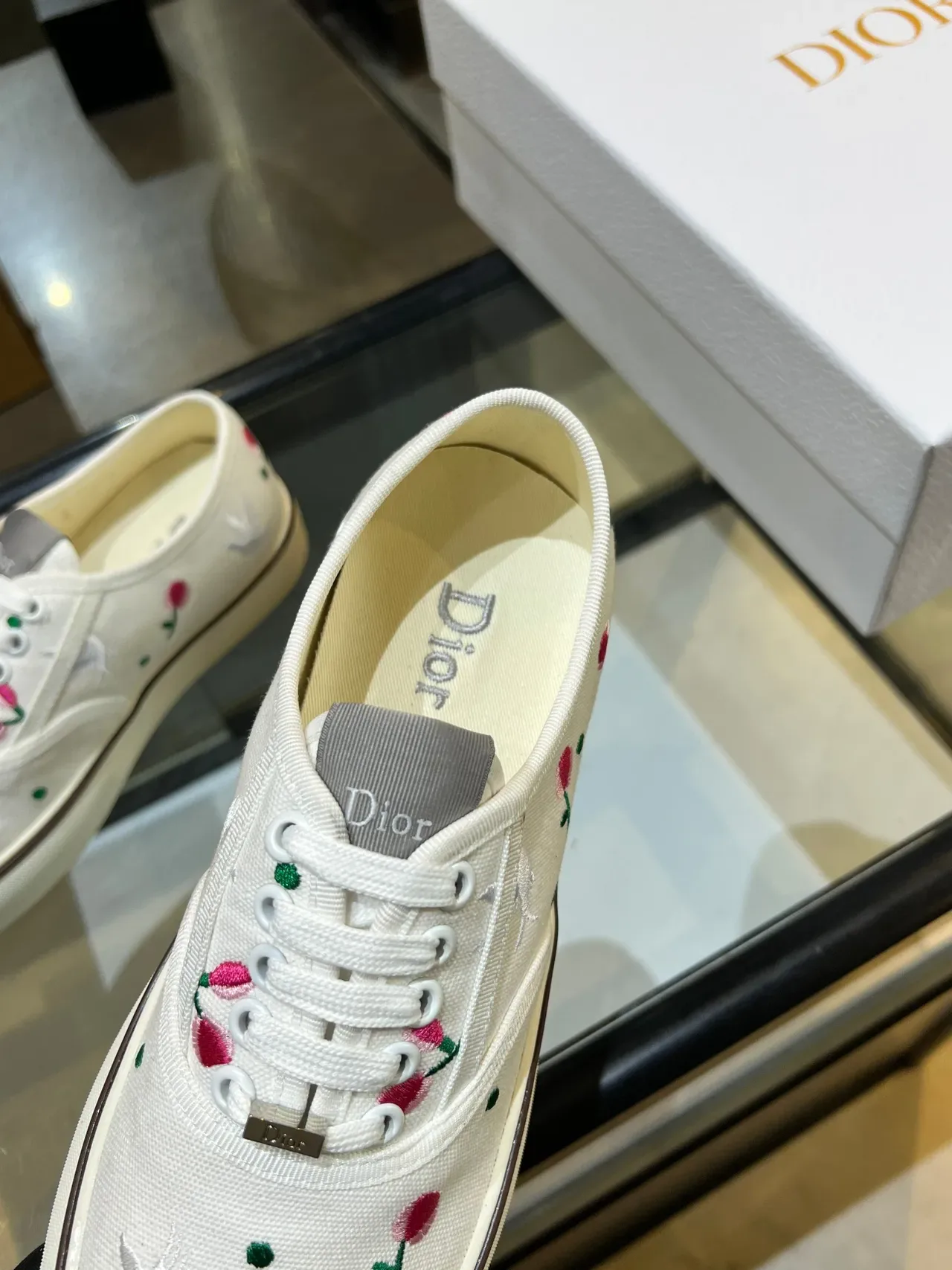 Dior B23 Chaussures Lifestyle Blanches et Roses Broderie Florale Toile Supérieure 5