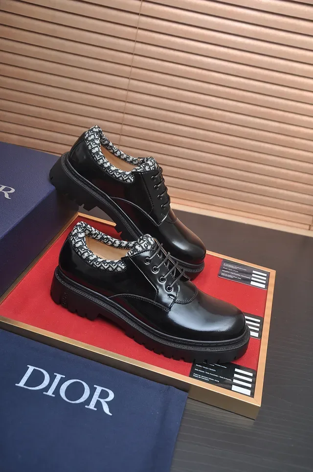 Dior B27 أحذية أوكسفورد جلد أسود لامع قاعة لوغ كبيرة 4