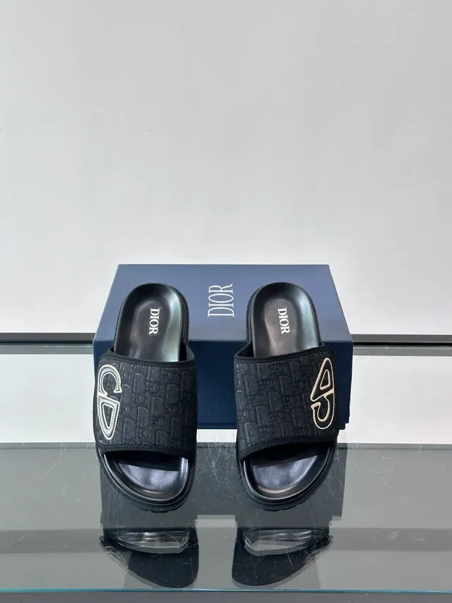 Dior B27 Black White Monogrammed Strap CD Logo Emblem Slippers 5