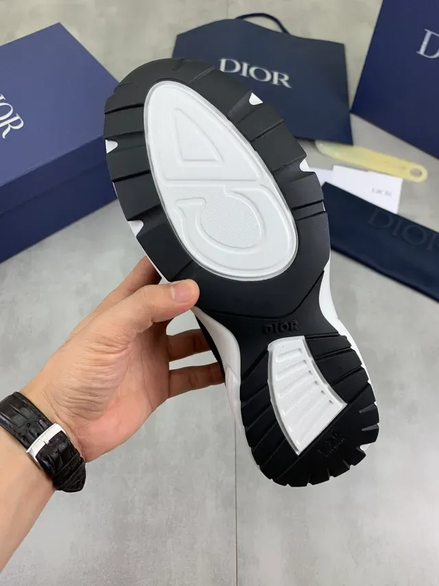 Dior B30 Black and Orange Slip-On Lifestyle Sneakers 2