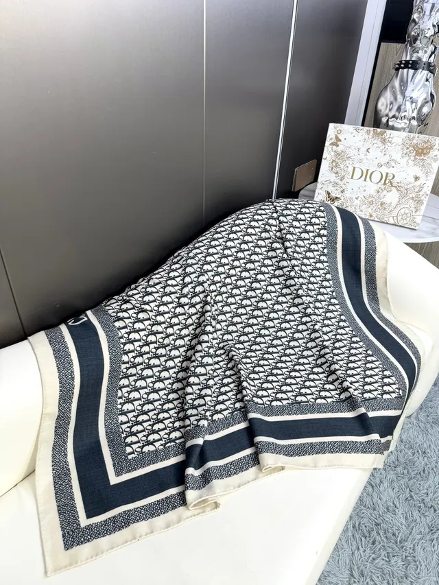 Dior Beige Black Geometric Pattern Herringbone Weave Scarve 8