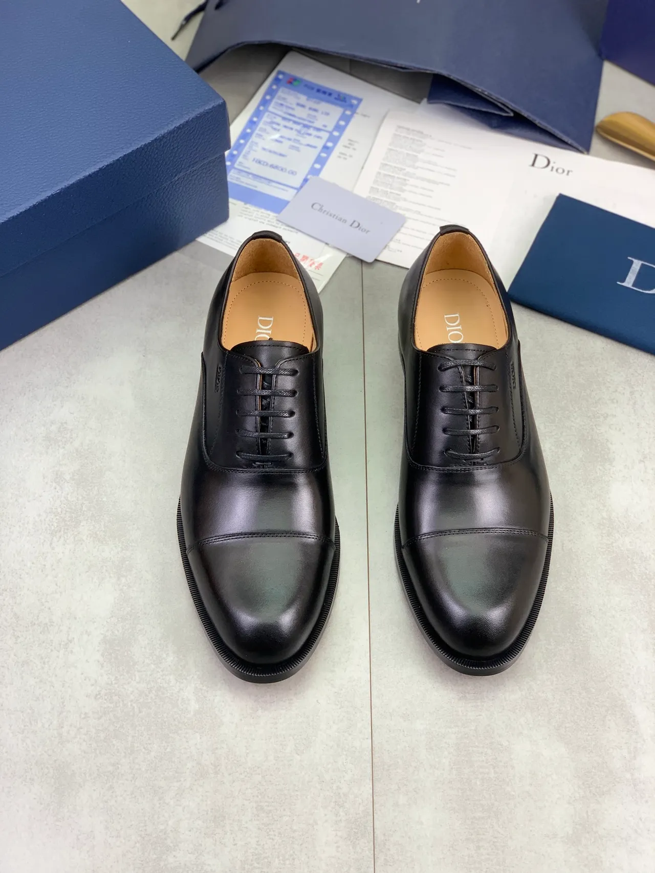 Dior Chaussures Oxford Cuir Poli Noir Beige Embout Cap-Toe 5