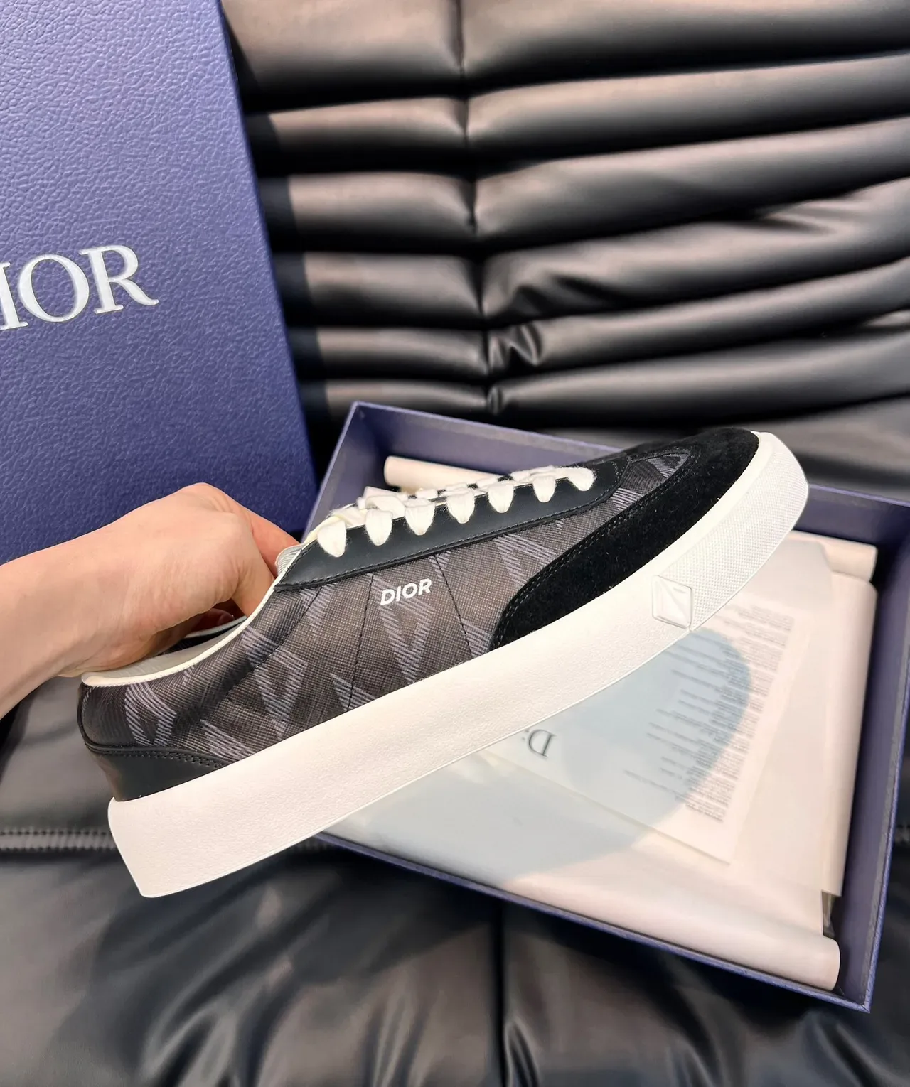 Dior Noir Blanc Basses Hybrides Suede-Mesh Lifestyle Sneakers 5