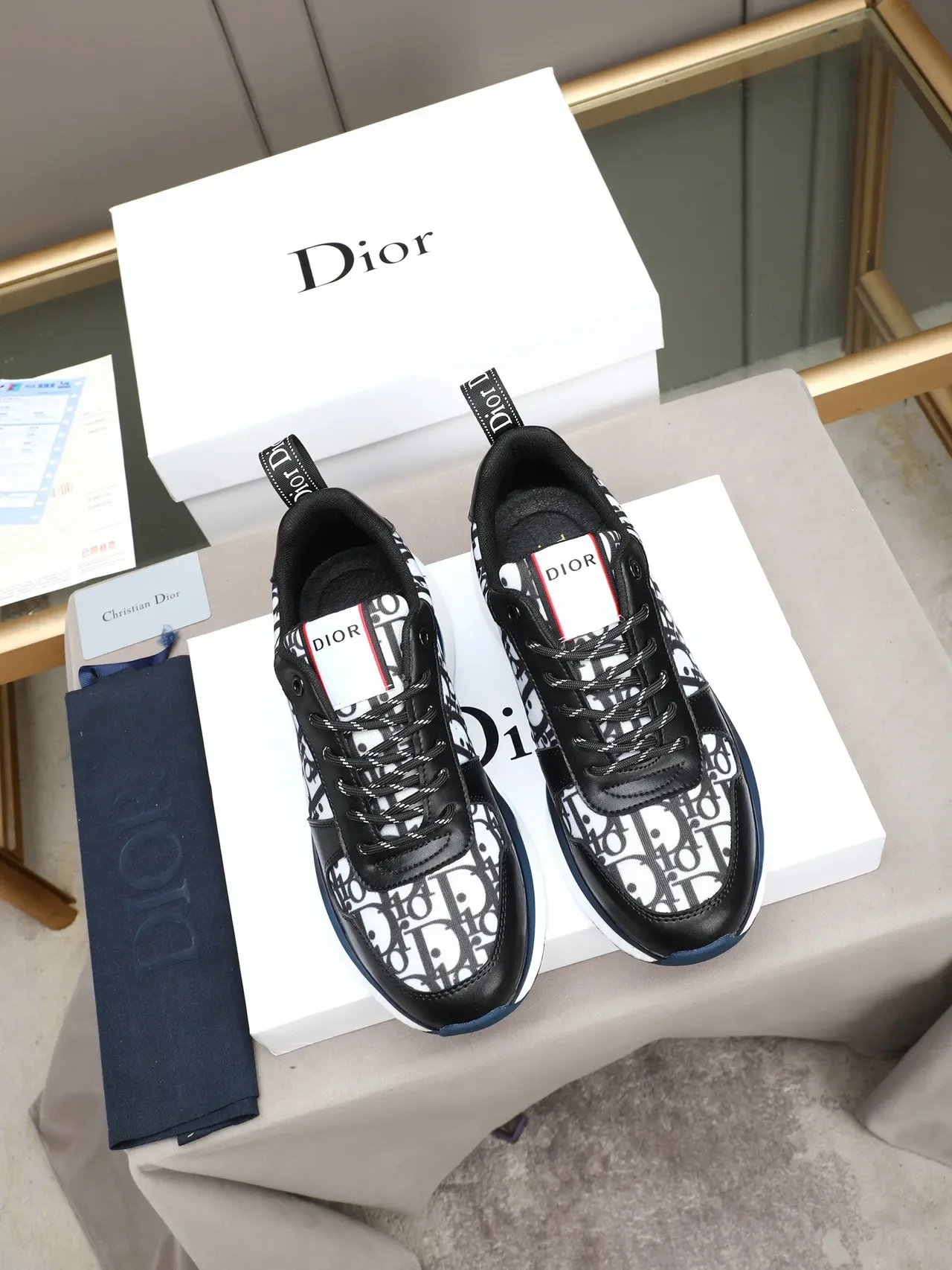 Dior Sneakers Lifestyle Noir Blanc Monogram Toile Cuir Superpositions 2