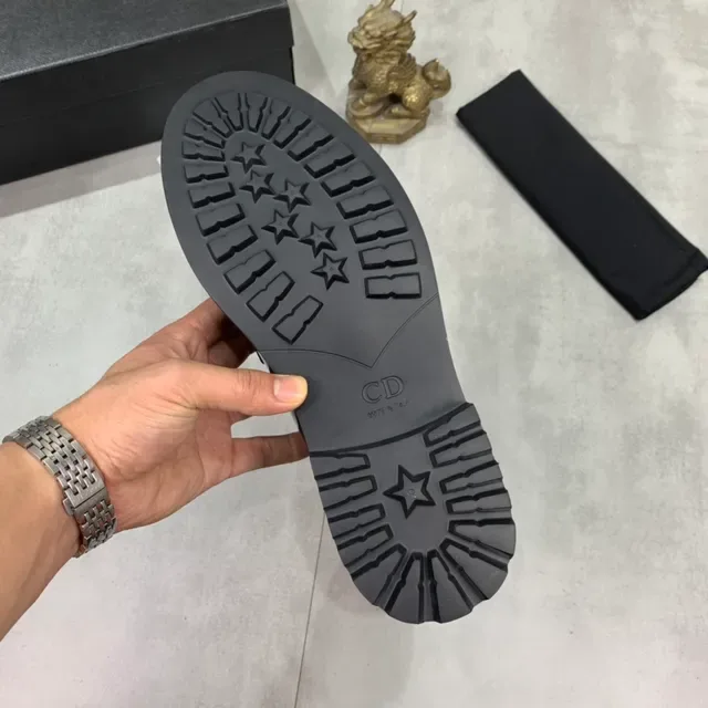 Dior Sapatos Oxford Couro Patentado Brilhante Dois Tons Azul Preto Bico 2