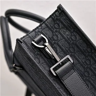 Dior Book Tote Monogram Sac Tote Beige et Noir 5