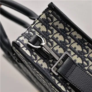 Dior Book Tote Monogram Sac Tote Beige et Noir 15