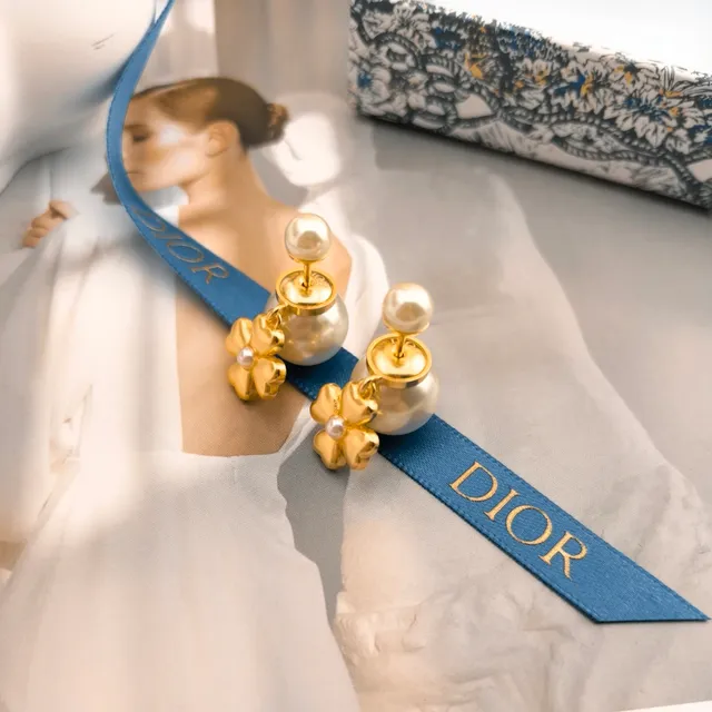 Dior Gold-Tone Four-Petal Flower Pearl Drop Earrings 2