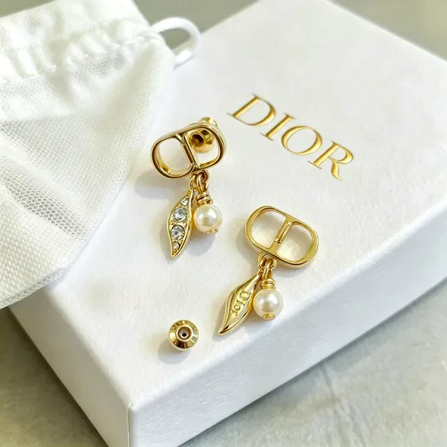Dior Gold-Tone Pearl and Crystal Leaf Dangle Earrings 2