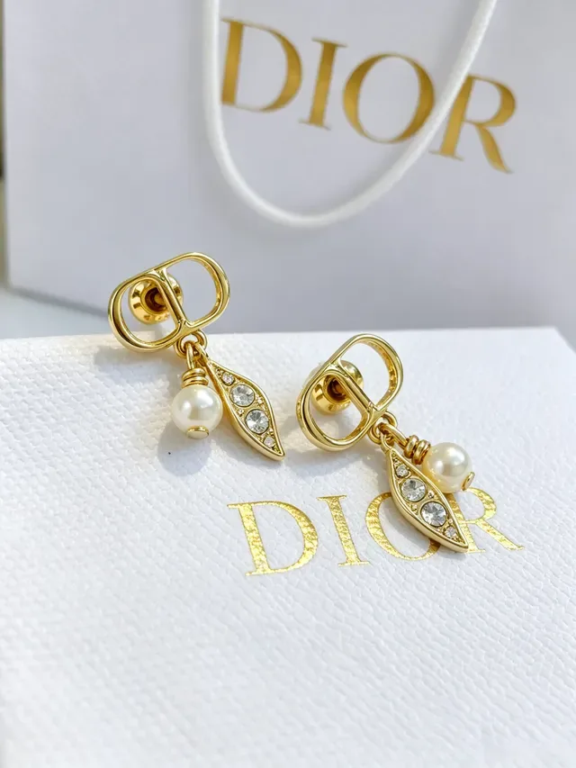 Dior Gold-Tone Pearl and Crystal Leaf Dangle Earrings 6