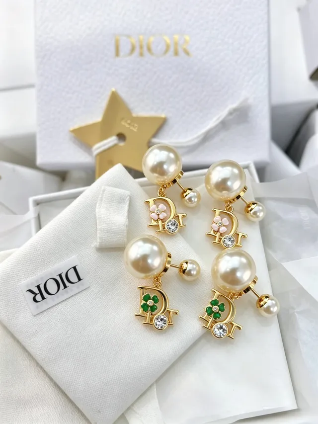 Dior Gold-Tone Pearl and Green Enamel D-Frame Earrings 4