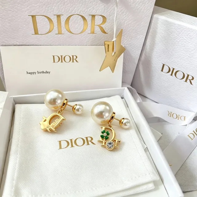 Dior Gold-Tone Pearl and Green Enamel D-Frame Earrings 6