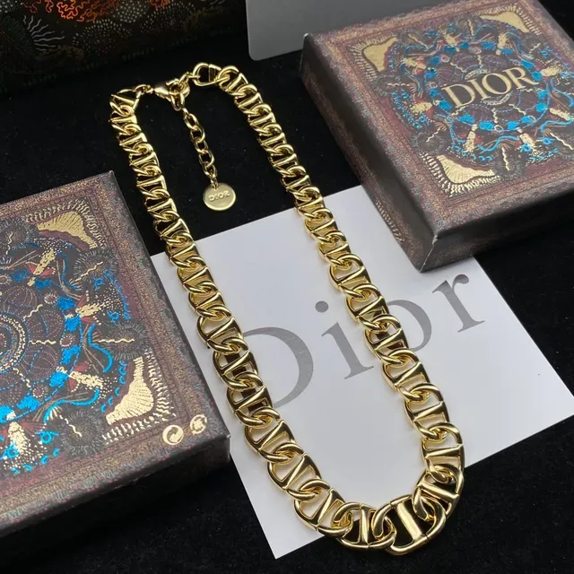 Dior Gold White Oversized Curb-Link Chain Metal Necklace 7