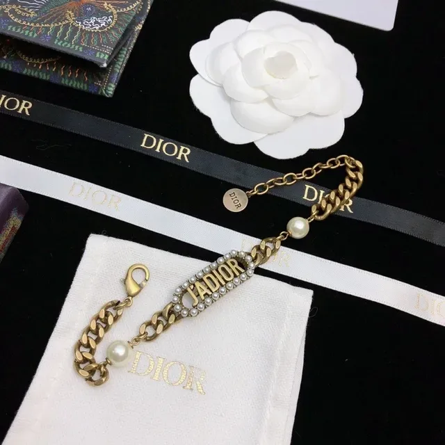 Dior J'adore Gold-Tone Chain Pearl Bracelet 4