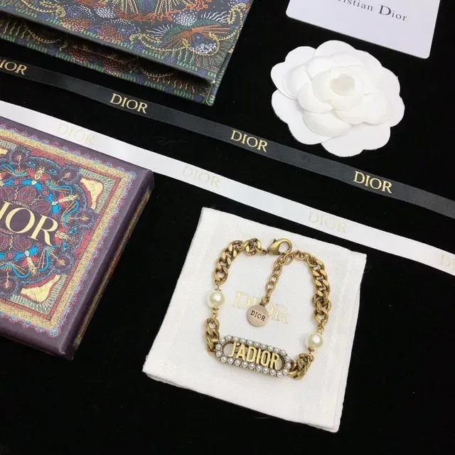 Dior J'adore Gold-Tone Chain Pearl Bracelet 7