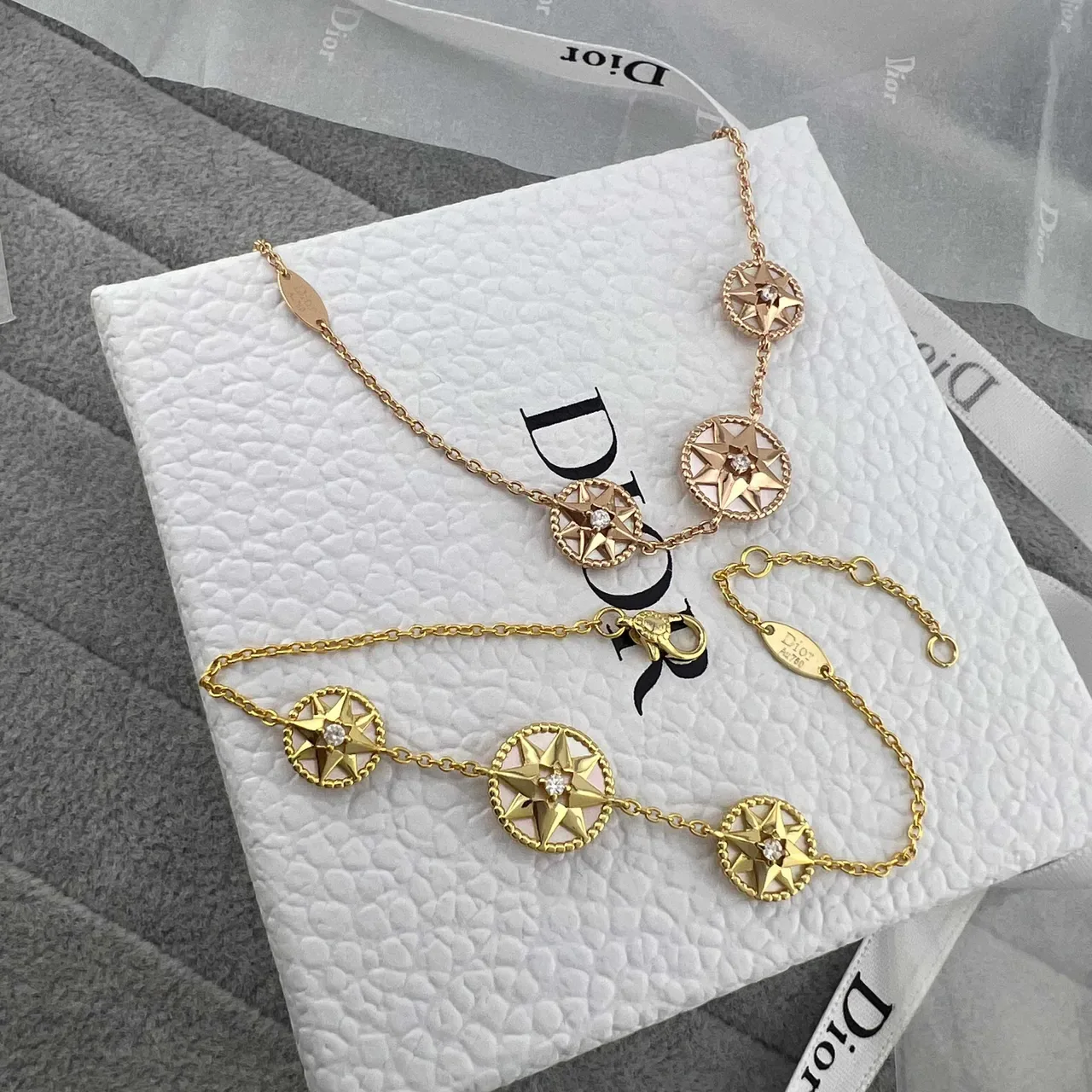 Dior Rose des Vents Bracelet Cristal Doré à Trois Étoiles 2