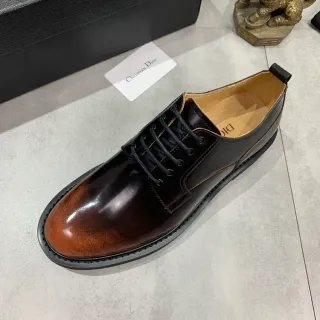 Dior Two-Tone Polished Cap-Toe Oxford Shoes