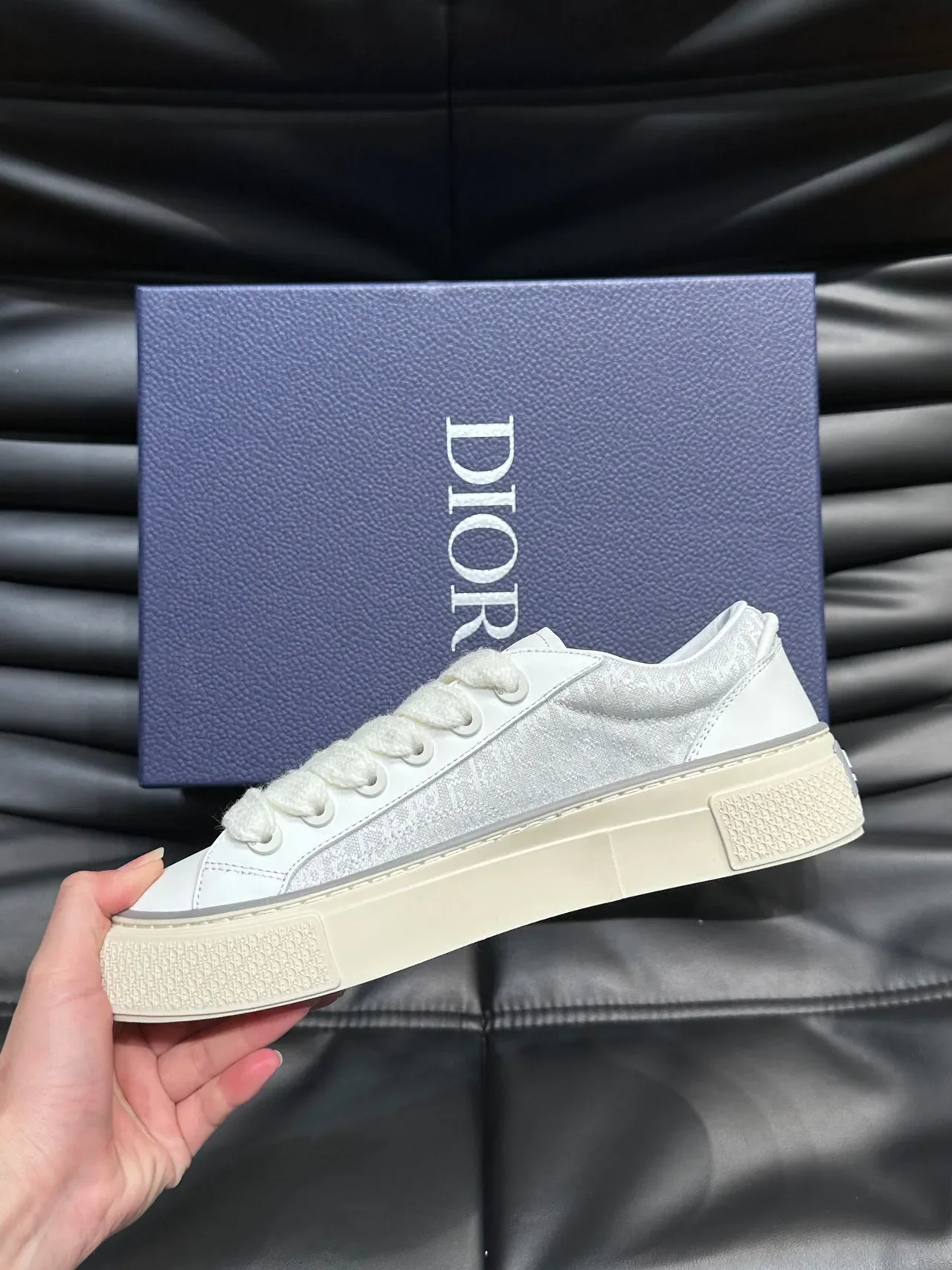 Dior White Beige Low-Top Smooth Leather Lifestyle Sneakers 5