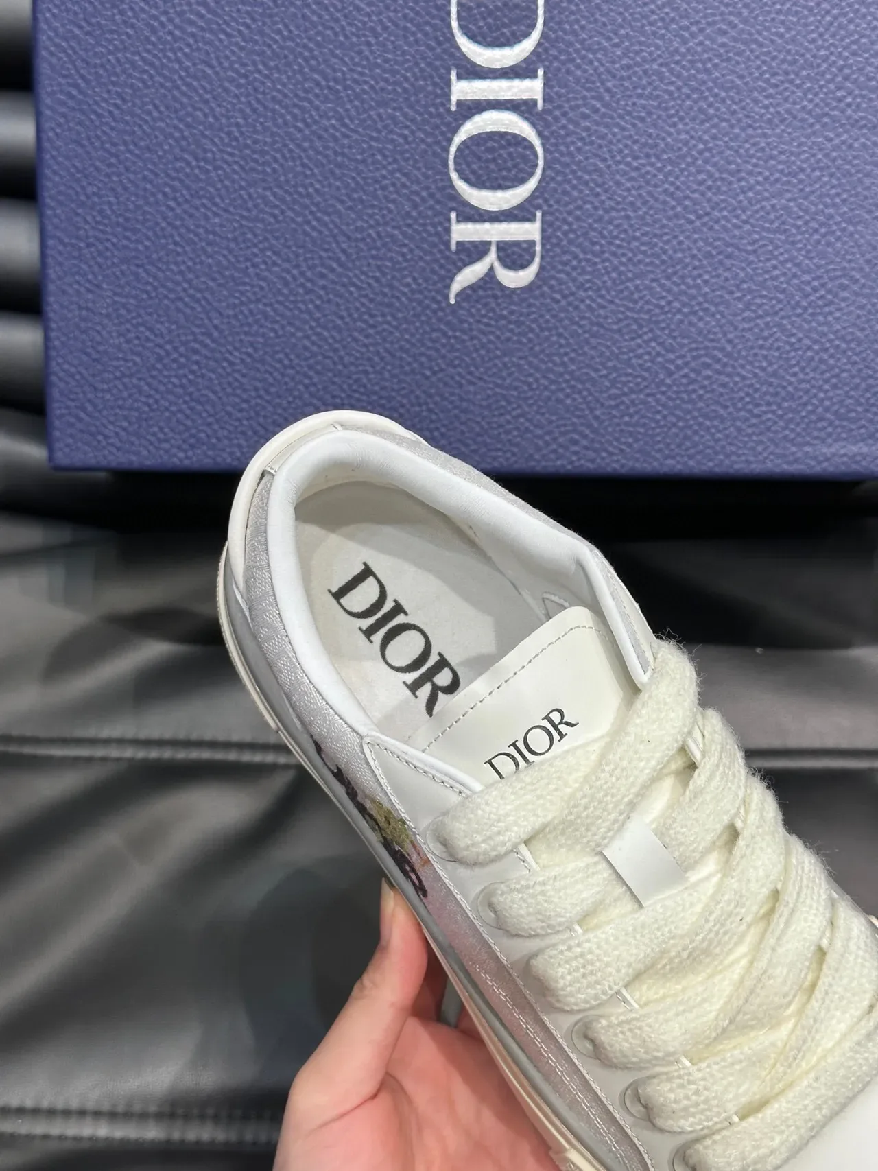 Dior White Beige Low-Top Smooth Leather Lifestyle Sneakers 7