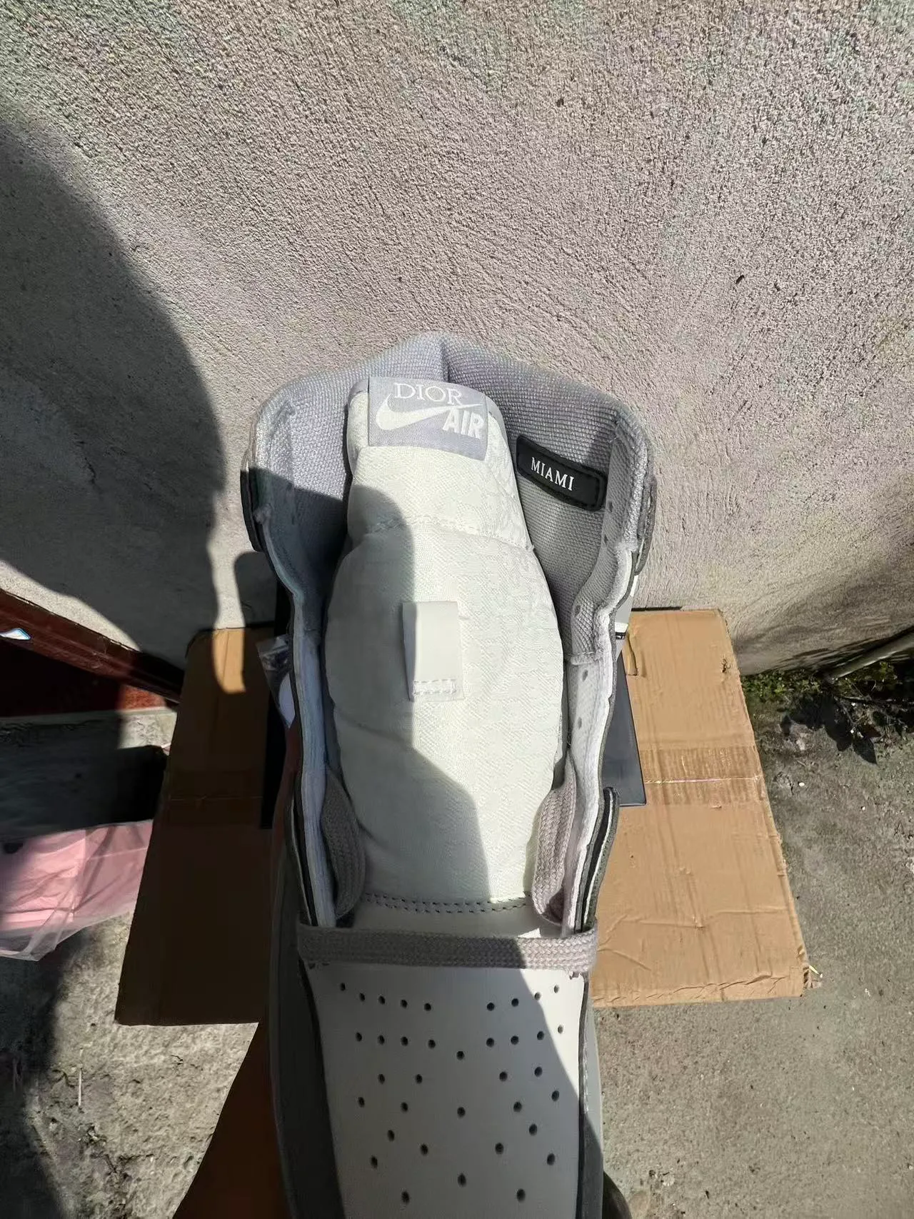 Dior x Air Jordan 1 Gray White Monogram Basketball Shoes 4