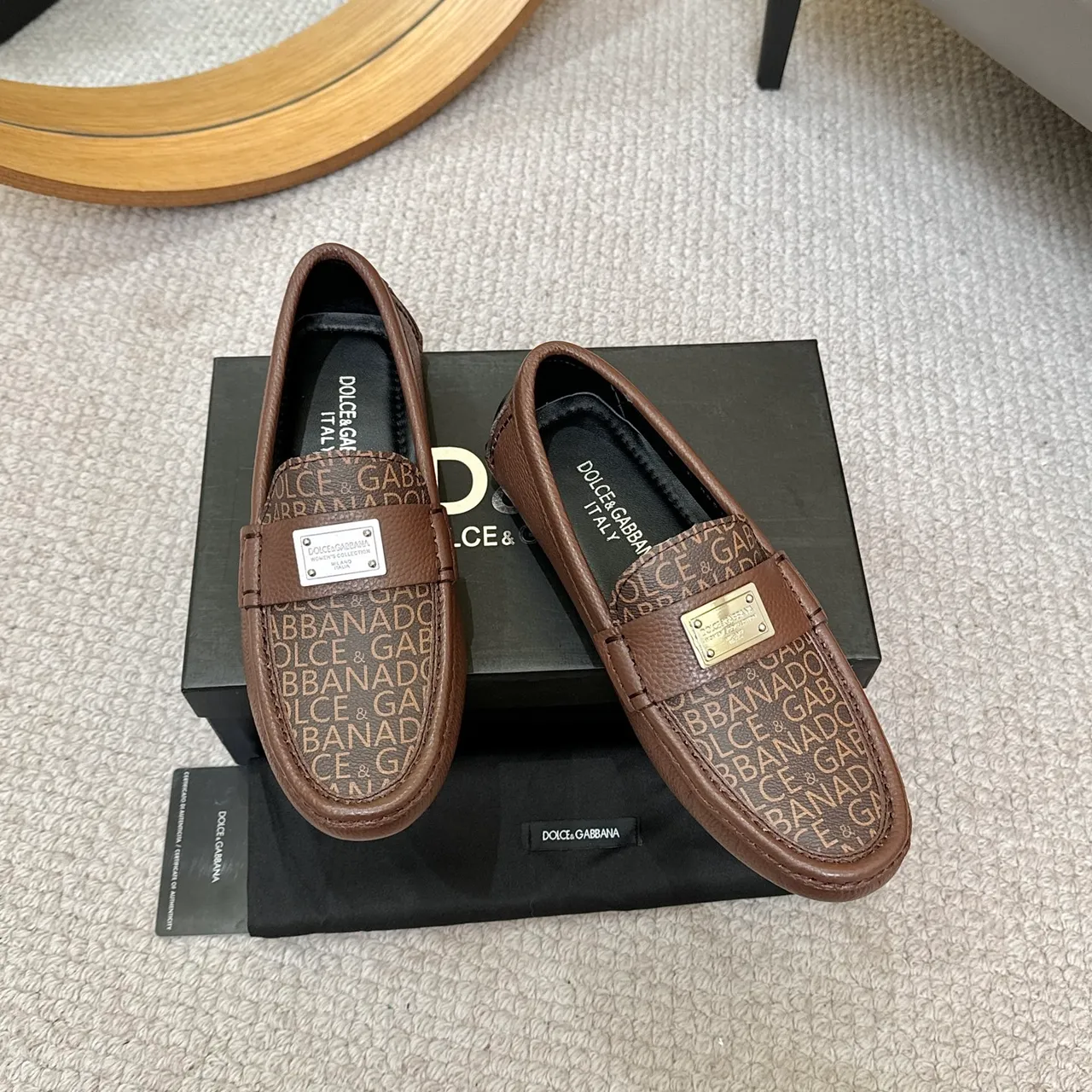 Dolce & Gabbana Portofino Monogram Mocassim Marrom de Couro 2