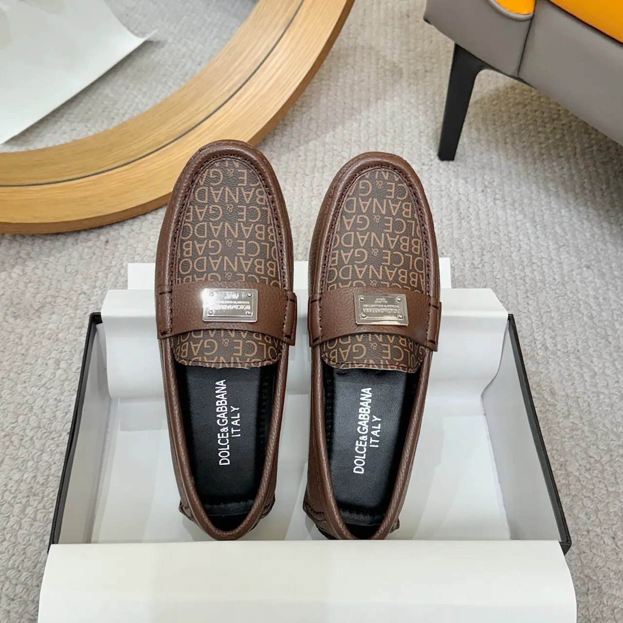 Dolce & Gabbana Portofino Monogram Mocassim Marrom de Couro 3