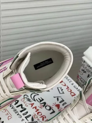 Dolce & Gabbana Portofino blanc vert rose sangle baskets lifestyle 6