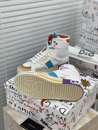 Dolce & Gabbana Portofino baskets lifestyle blancs multicolores high-top color-blockés 2