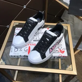 Dolce & Gabbana Amore Print White and Black Lifestyle Sneakers
