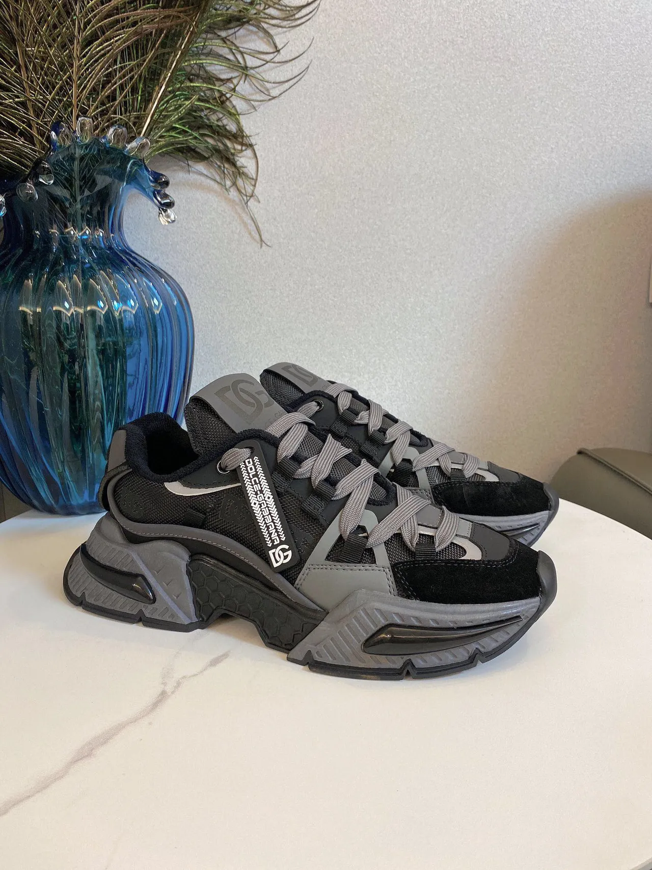 Dolce & Gabbana Semelle Noire Gris En Couches Maille Et Daim Supérieur Sneakers Chunky 2