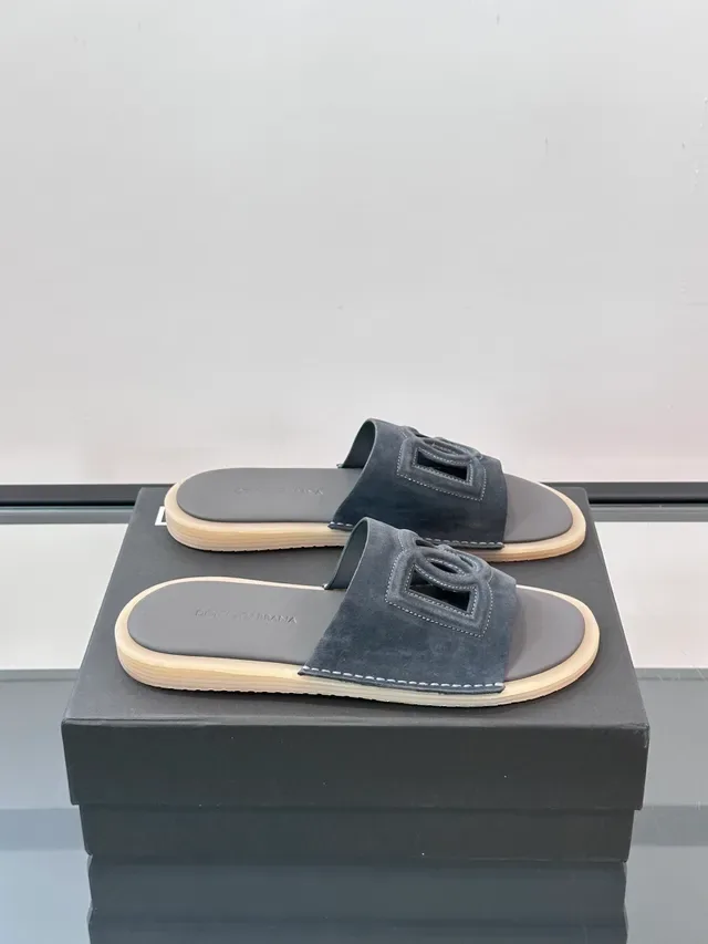 Dolce & Gabbana Logo-Strap Suede Slippers 11