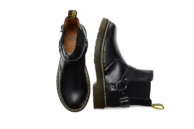 Dr. Martens Black Yellow Smooth Leather Elastic Side Gussets Chelsea Boots 6