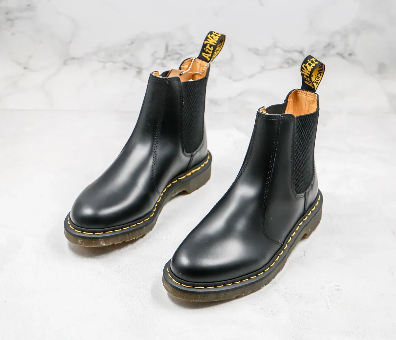 Dr. Martens Chelsea Boot Black Yellow Smooth Leather Welt Stitching Chelsea Boots 8