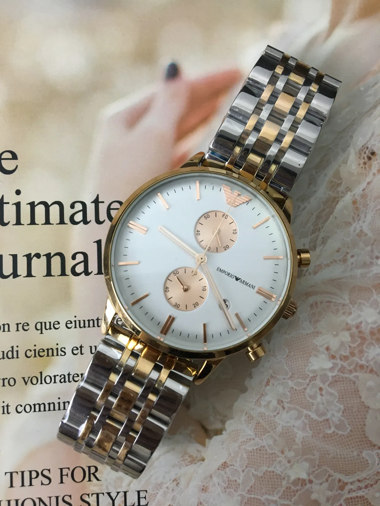Emporio Armani Relógio Cronógrafo Clássico com Quadrante Branco Aço Inoxidável de Dois Tons Quartz 5
