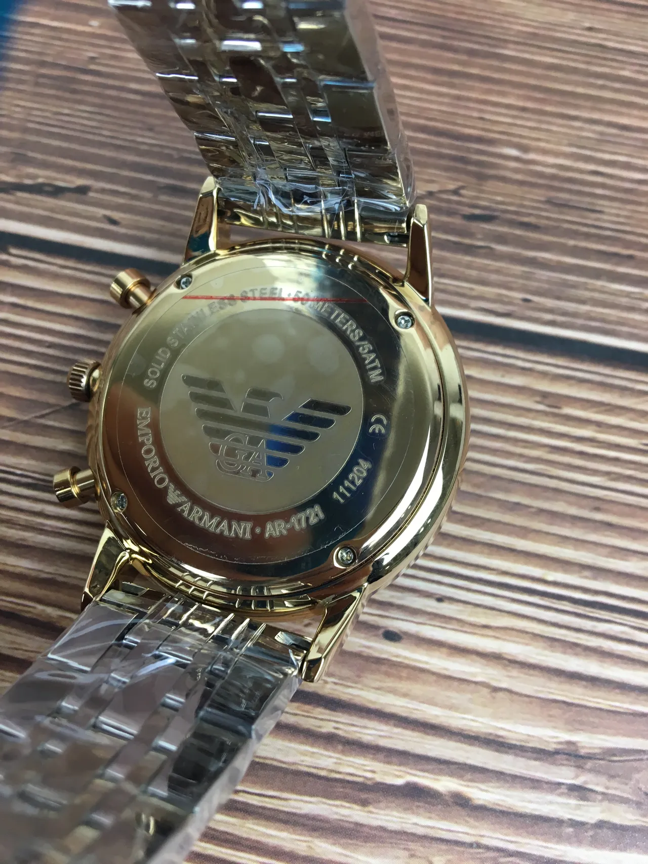 Emporio Armani Relógio Cronógrafo Clássico com Quadrante Branco Aço Inoxidável de Dois Tons Quartz 11