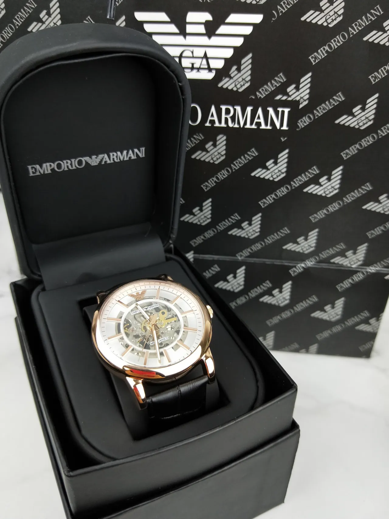 Emporio Armani Relógio Mecânico Esqueleto Tono Dourado-Rosa 2