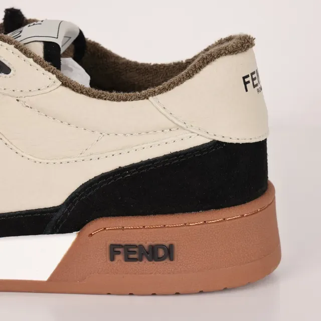 Fendi بيج أسود ثنائي اللون جلد سويد أعلى مخيط FF نمط أحذية أسلوب الحياة 4
