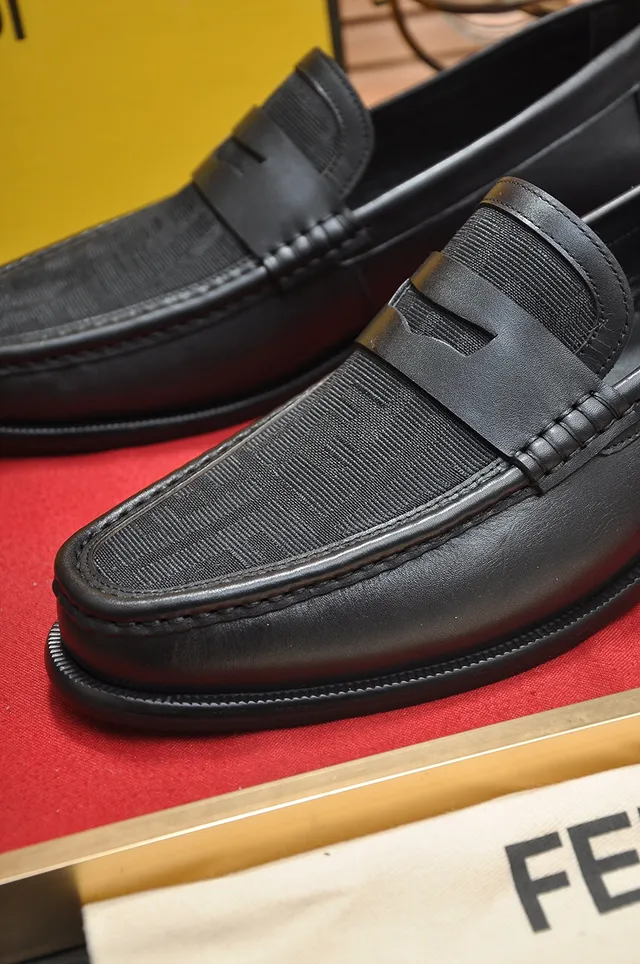 Fendi Black Leather Textured FF-Patterned Vamp Loafer 2