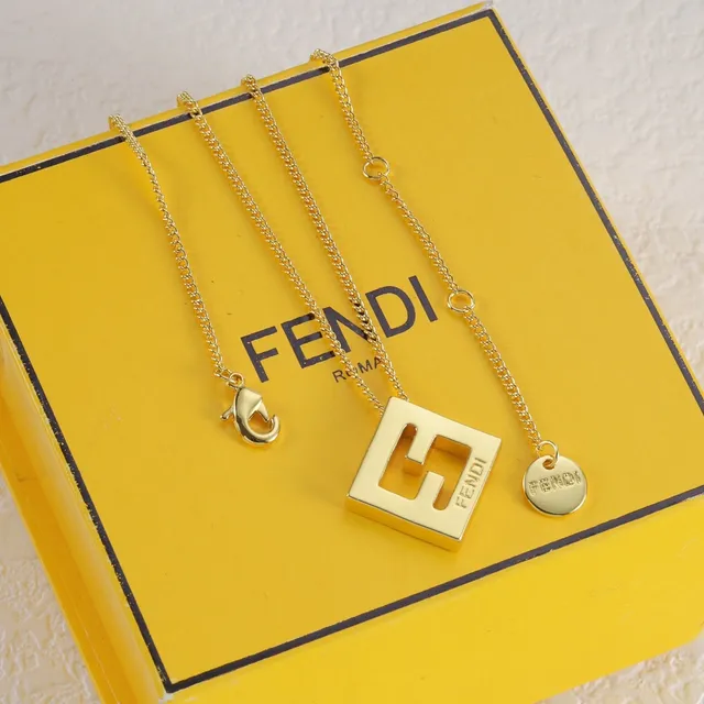 Fendi FF Logo et colliers Logo Charm ton or 2