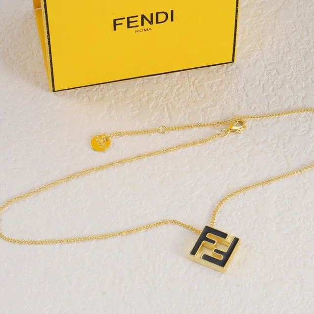 Fendi FF Logo et colliers Logo Charm ton or 4