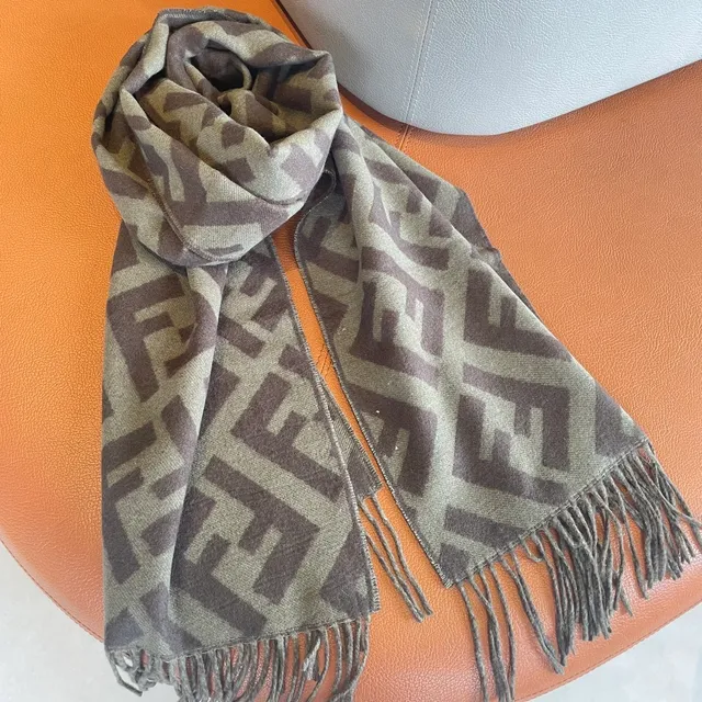 Fendi FF Monogram Écharpe de Cachemire Beige et Brun 3