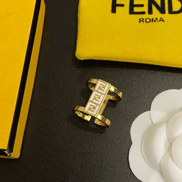 Fendi FF Bague Or Doré Blanc et Noir Émaillé Double Bande 2