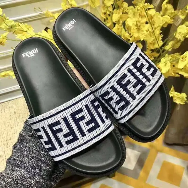 Fendi FF Slide Preto e Azul-marinho Monogram sandálias 3