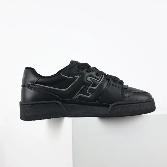 Fendi First Chaussures Lifestyle Noir Gris Monochrome Cuir Tonal avec Superposition Logo FF 7