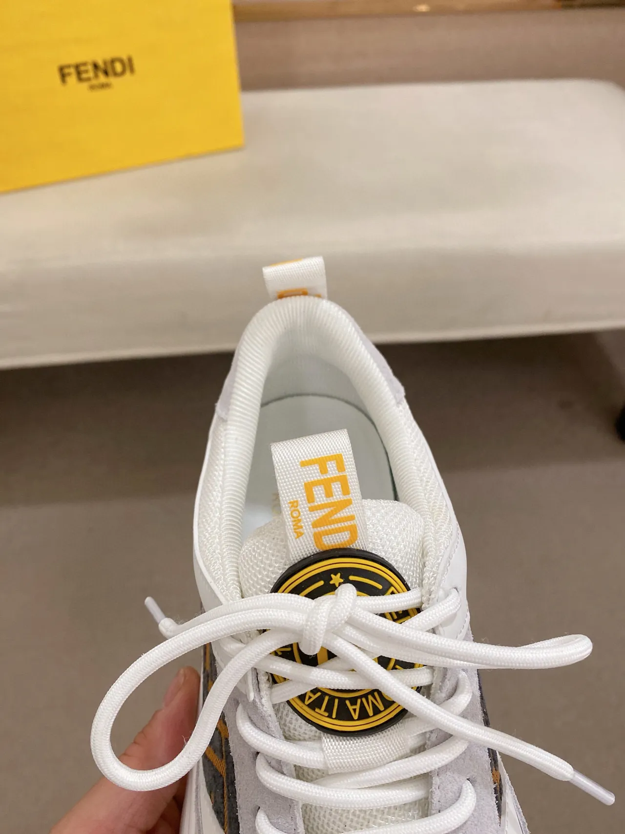 Fendi Cinza Sola Branca FF Monogram Painel Chunky Tênis 8