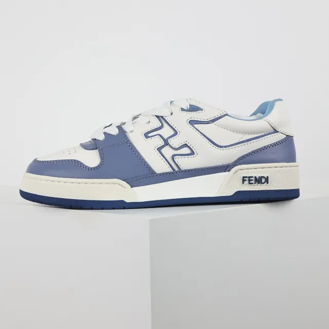 Fendi Sneakers Blanches Bleues à Panneaux en Cuir Détail Logo FF Lateral 9