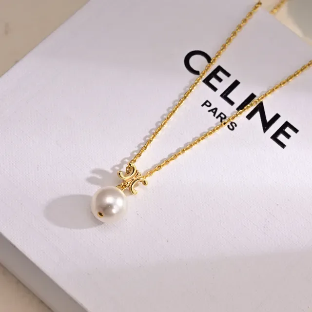 AnOrange Gold White Chain Interlocking Logo Pendant Necklace 4